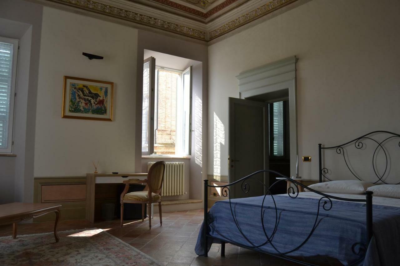 Hotel Palazzo Roberti Monte San Giusto Exteriér fotografie