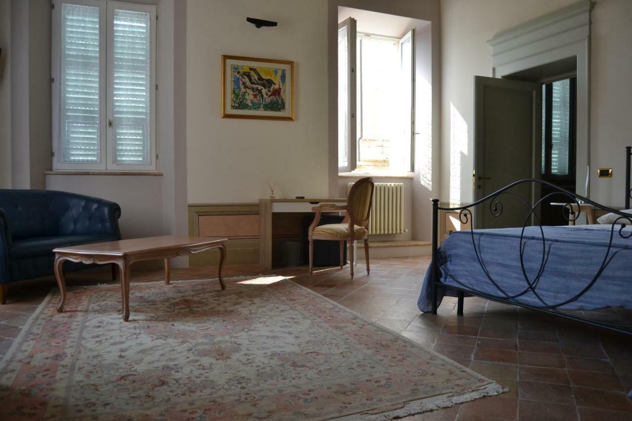 Hotel Palazzo Roberti Monte San Giusto Exteriér fotografie